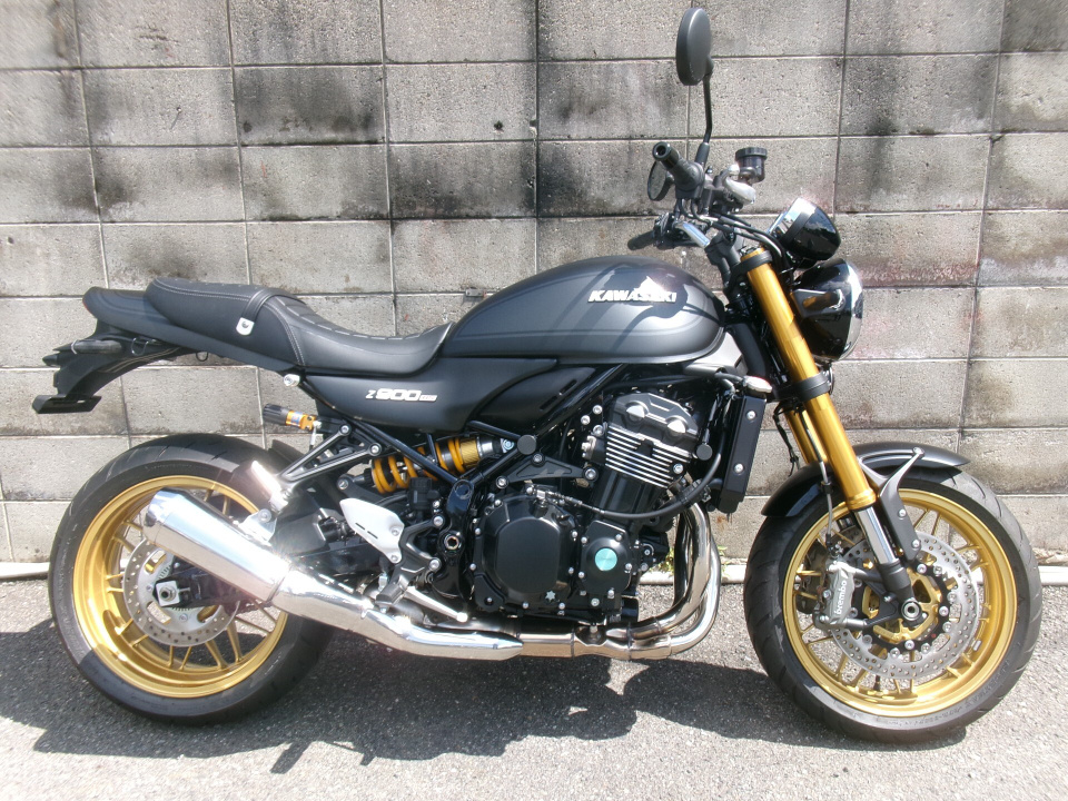 Kawasaki Z900RS SE 2024