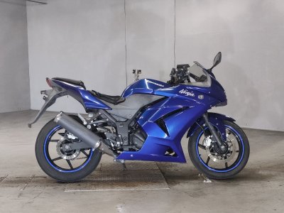 Kawasaki NINJA250R 2011