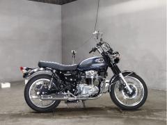 Kawasaki W800 2022