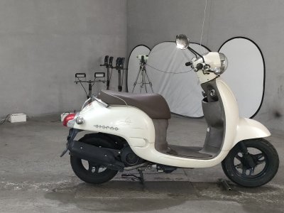 Honda GIORNO 2011