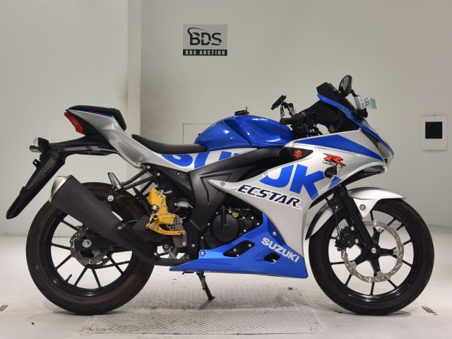 Suzuki GSX-R150 2021