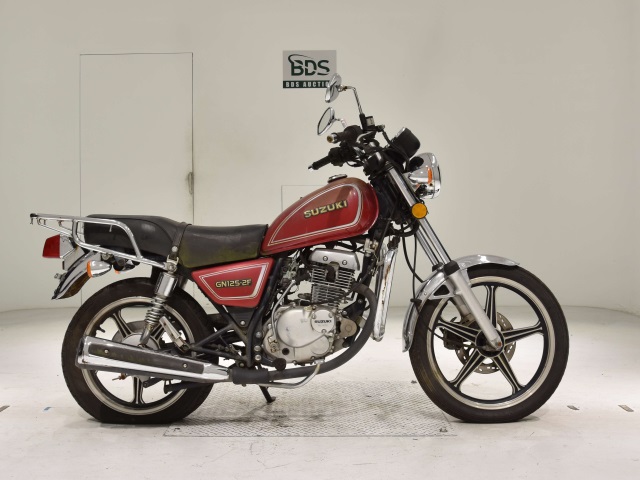 Suzuki GN125-2F 2016
