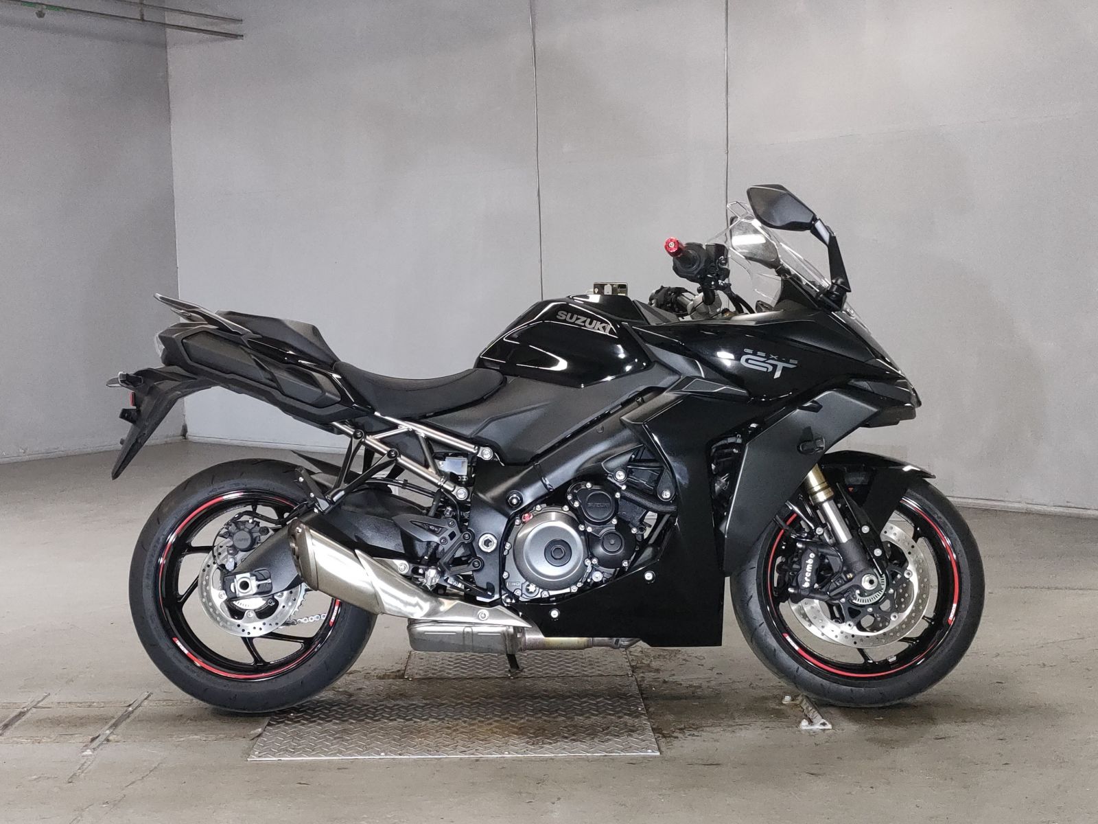 Suzuki GSX-S1000GT 2022