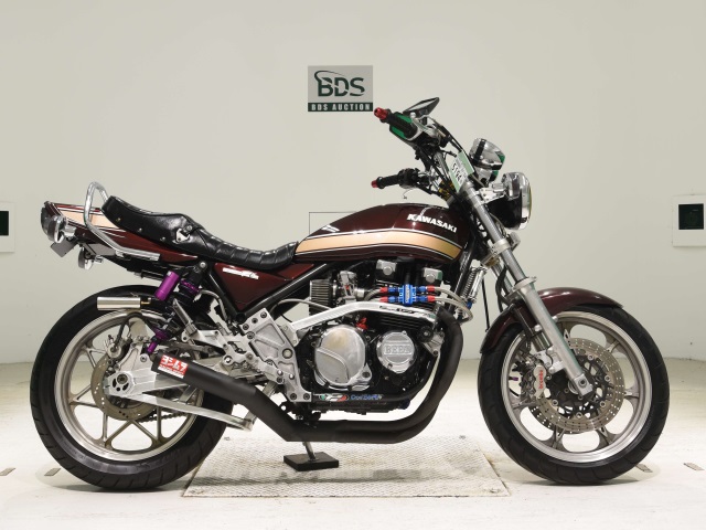 Kawasaki ZEPHYR400 2005