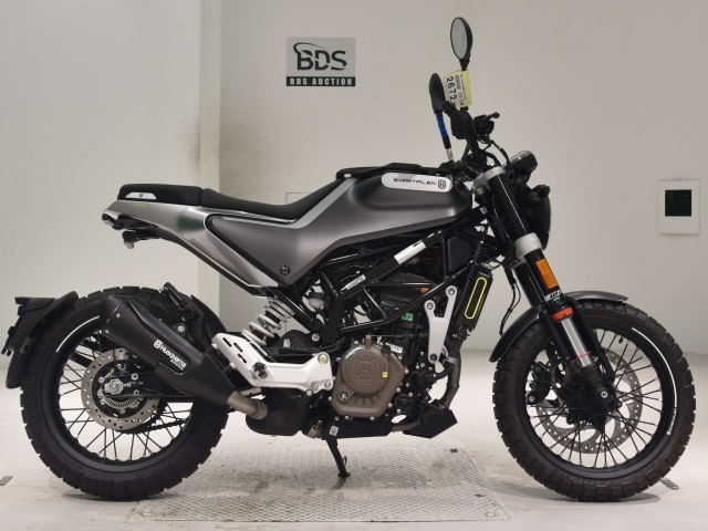Husqvarna SVARTPILEN 125 2021