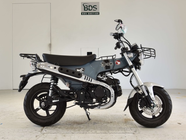 Honda DAX125 2022