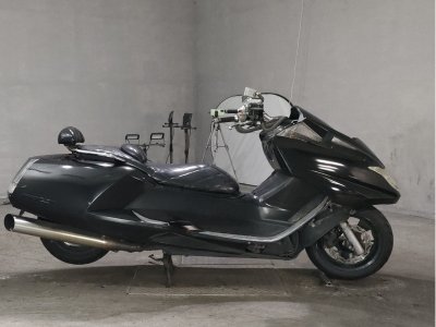 Yamaha MAGZAM 2005
