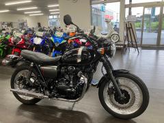 Kawasaki W800 2022