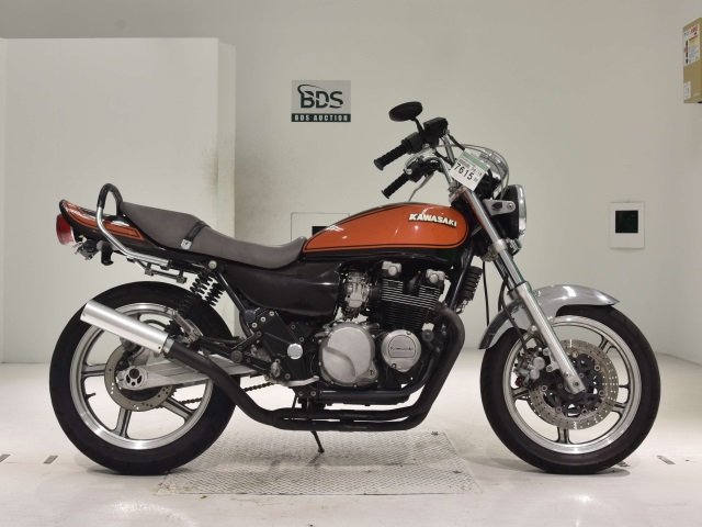 Kawasaki ZEPHYR550 2022