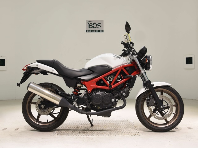 Honda VTR250 2015