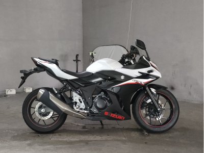 Suzuki GSX250R