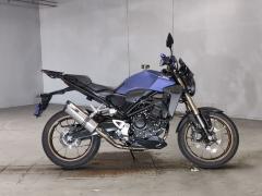 Honda CB250R 2019