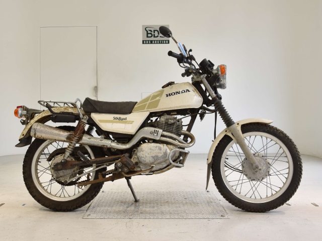 Honda SILKROAD 1982