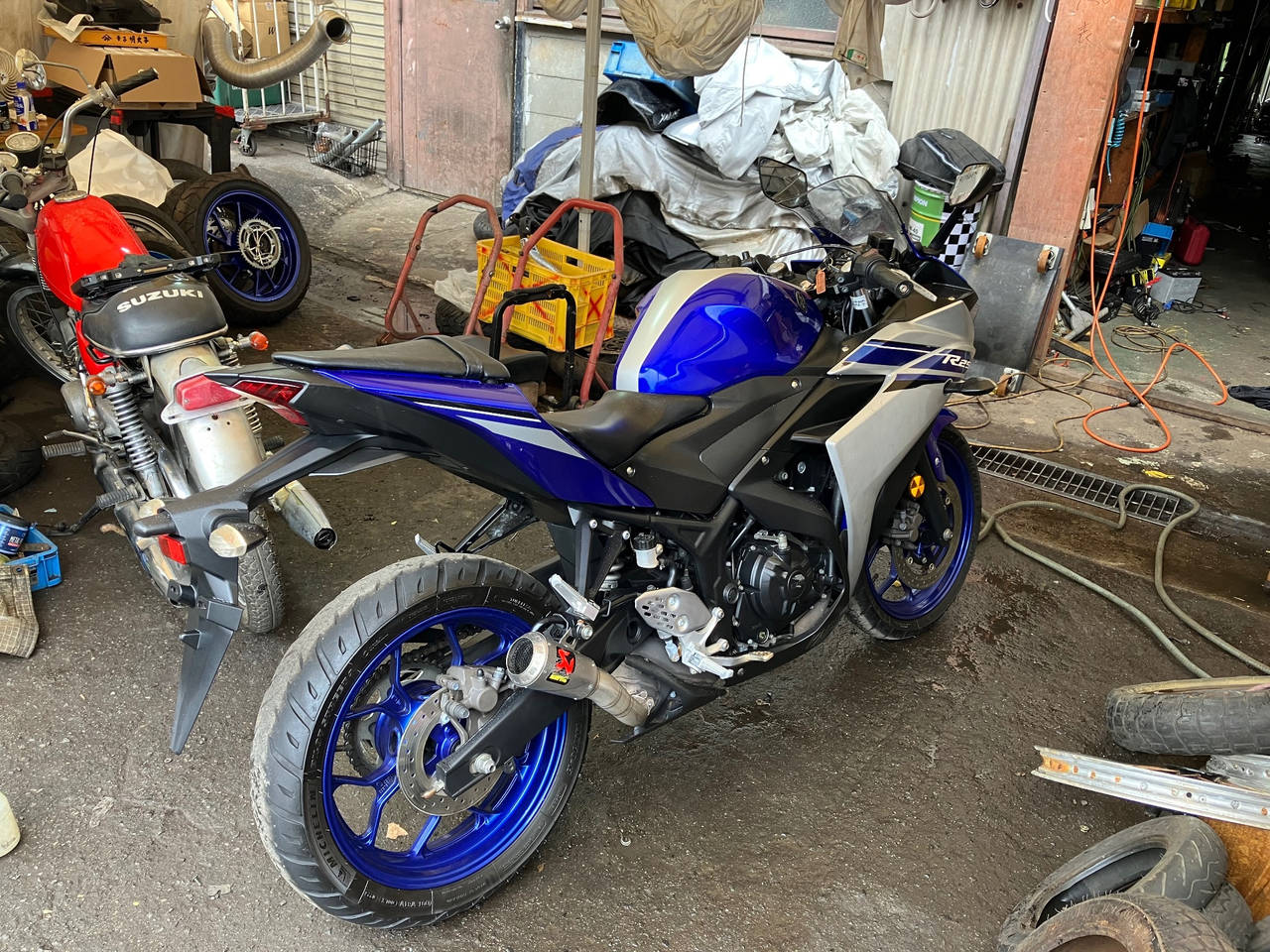 Yamaha YZF-R25 2016