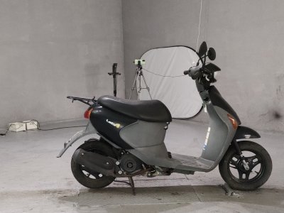 Suzuki LETS4