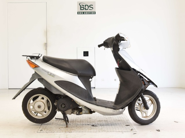 Suzuki ADDRESS V50