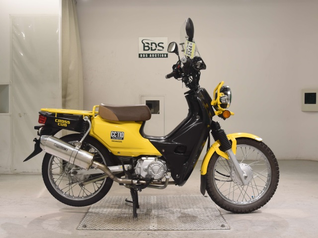Honda CC110 CROSSCUB 2016