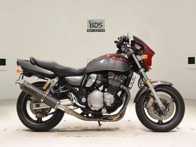 Suzuki GSX1200 INAZUMA 1998