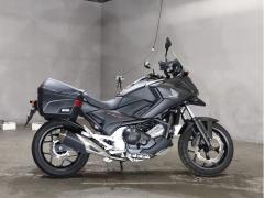 Honda NC750X 2016
