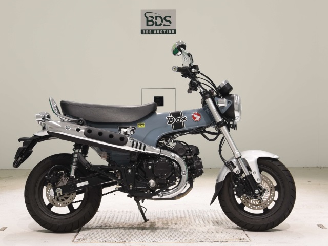 Honda DAX125 2022