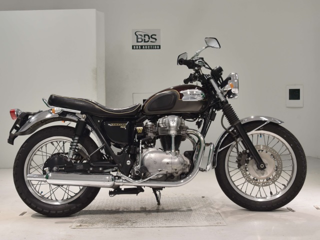 Kawasaki W650 2004