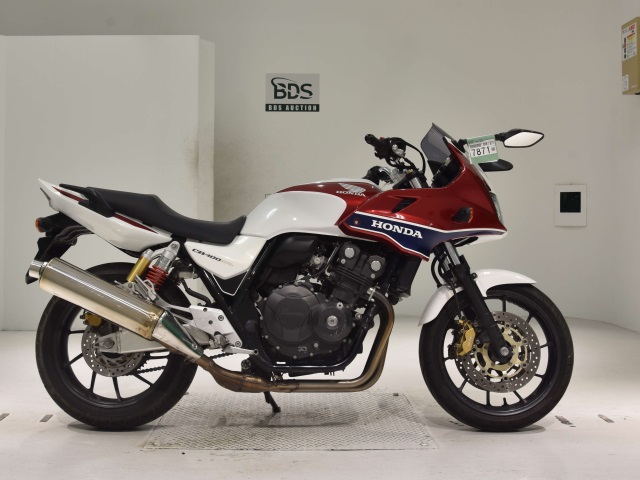 Honda CB400SF BOLDOR 2015