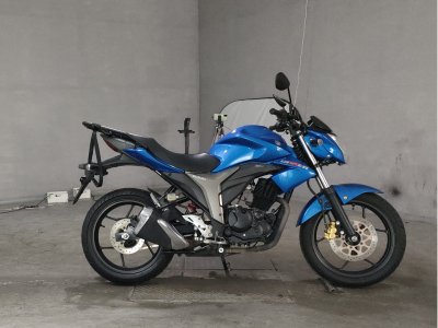 Suzuki GIXXER150