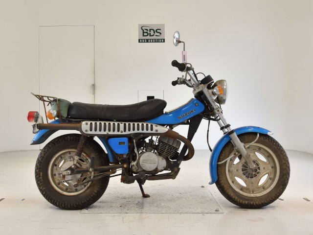 Suzuki RV125