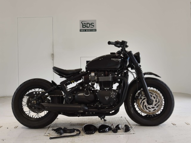 Triumph BONNEVILLE BOBBER 2019
