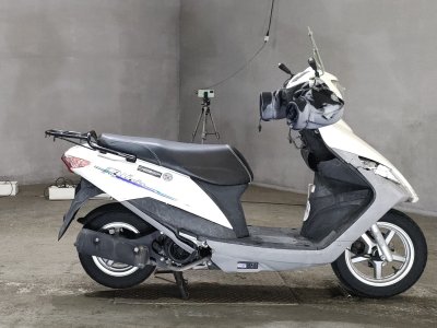 Suzuki ADDRESS V125