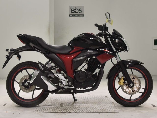 Suzuki GIXXER150