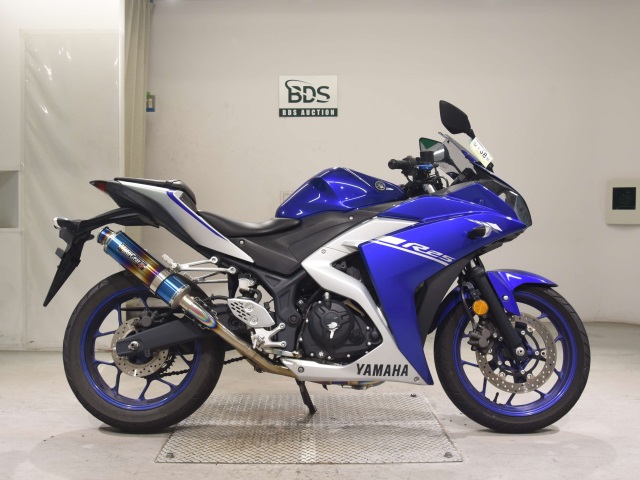 Yamaha YZF-R25 2017
