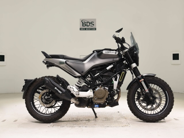 Husqvarna SVARTPILEN 125 2021