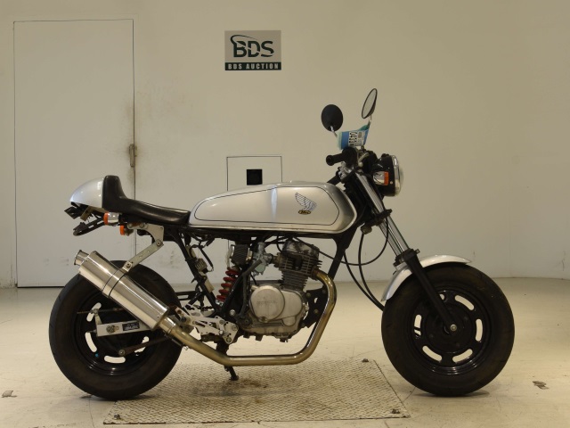 Honda APE50 2006