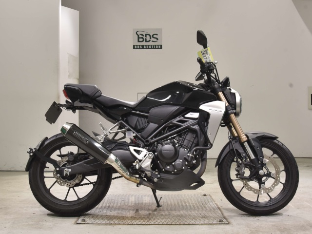 Honda CB250RA 2019