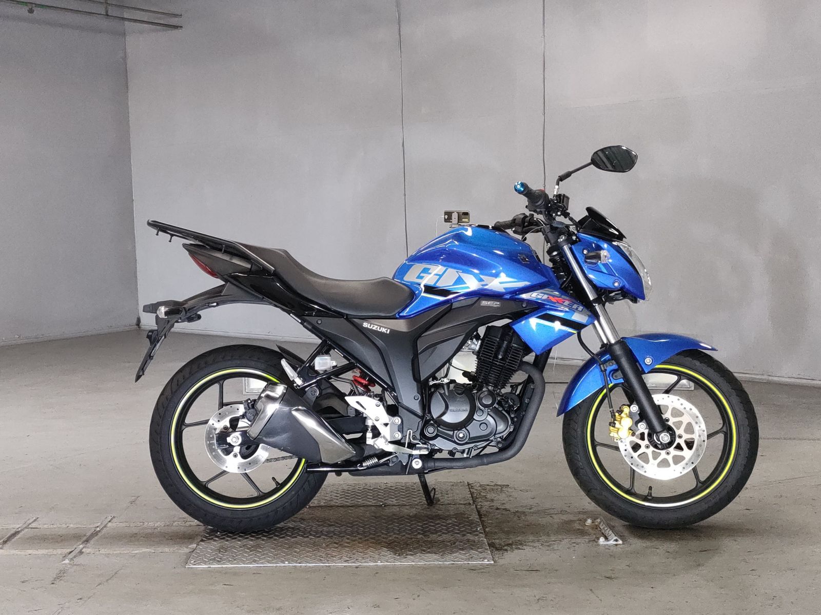 Suzuki GIXXER150