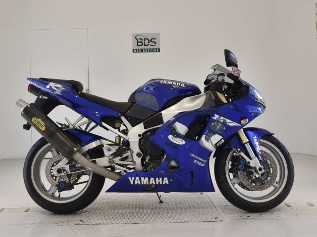 Yamaha YZF-R1 1999