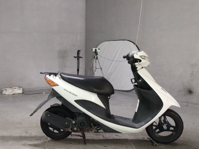 Suzuki ADDRESS V50
