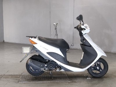 Suzuki ADDRESS V50