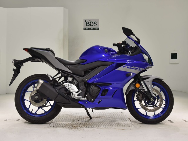 Yamaha YZF-R25A 2020