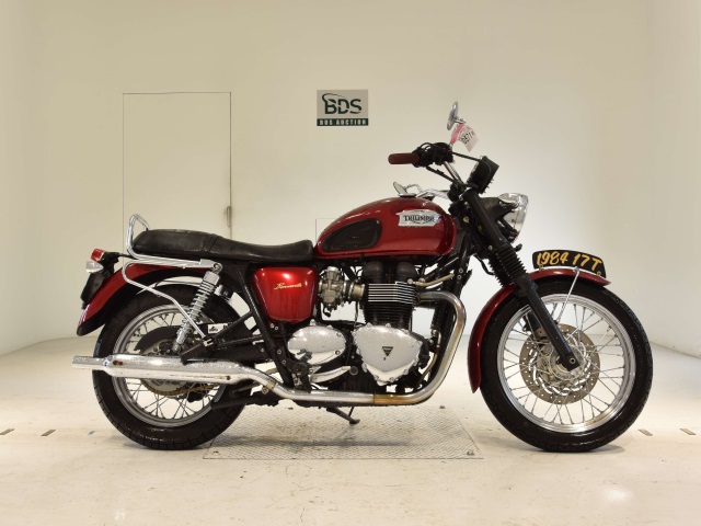 Triumph BONNEVILLE T100 2010