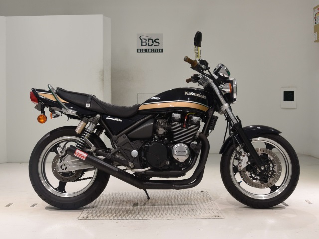 Kawasaki ZEPHYR400 2009
