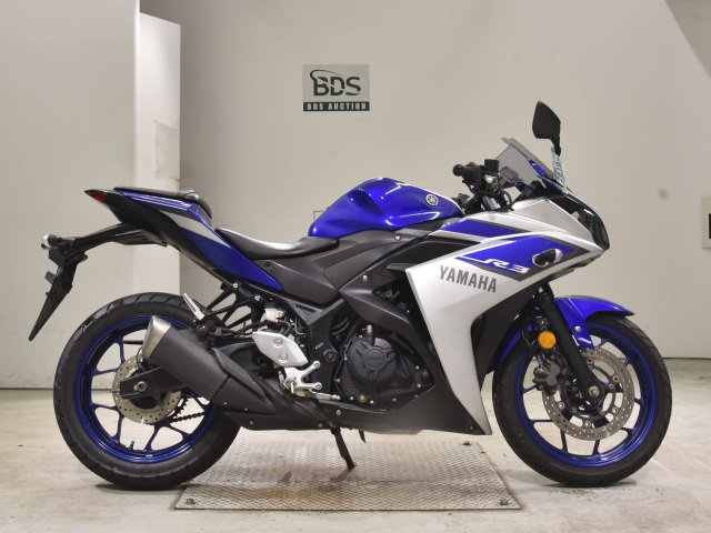Yamaha YZF-R3 2015