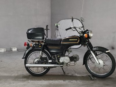 Honda BENLY CD90 1980