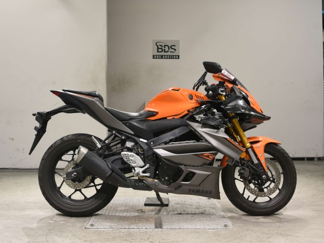 Yamaha YZF-R25A 2022