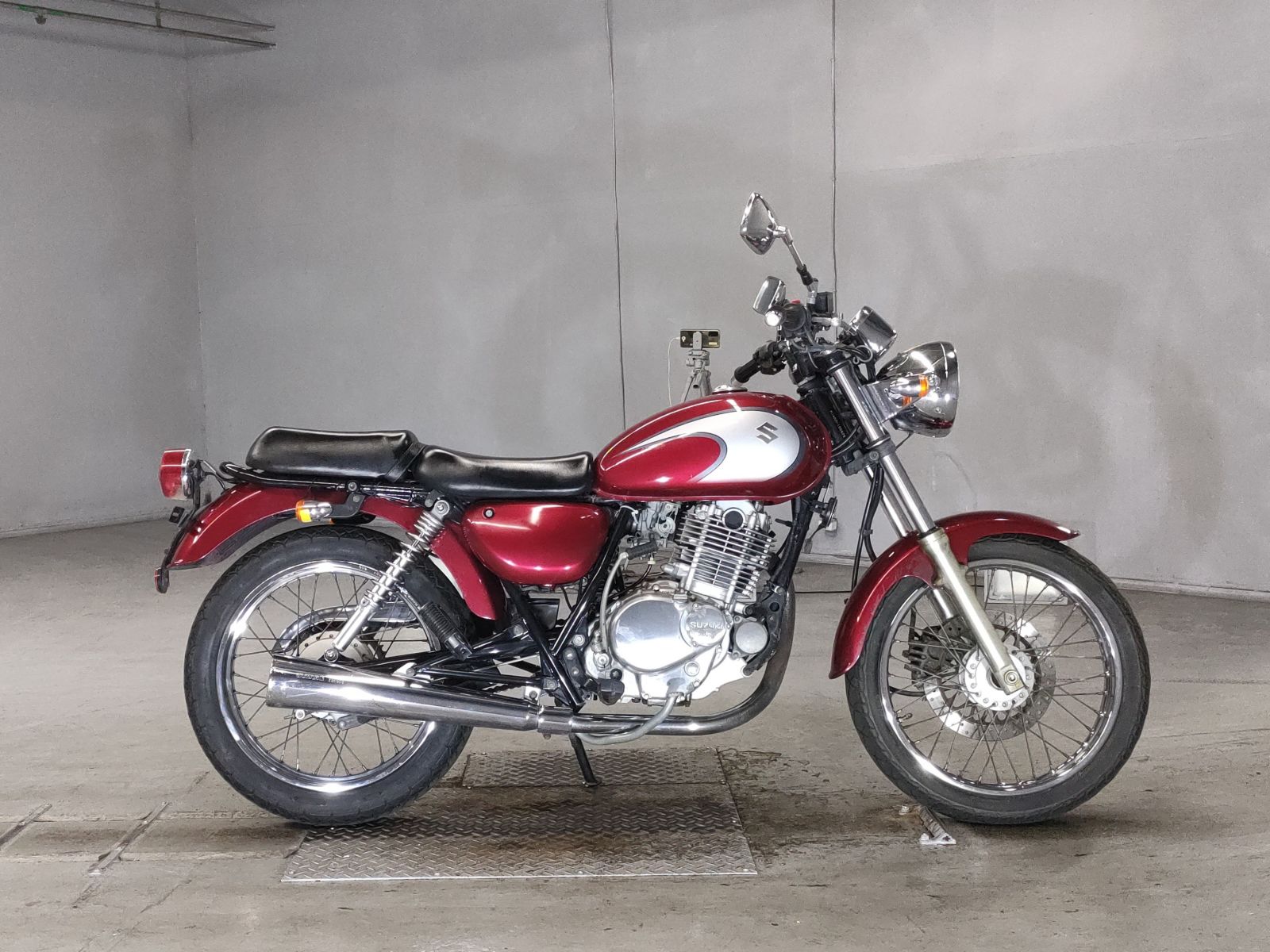 Suzuki ST250E 2006