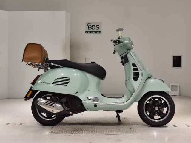 Vespa GTS150 SUPER 2022