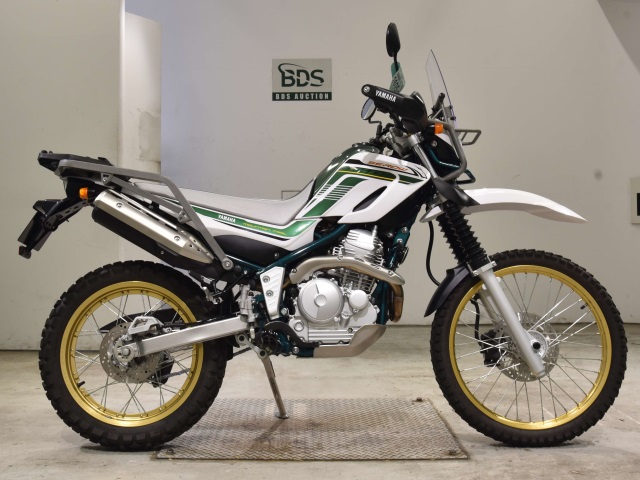 Yamaha SEROW XT250