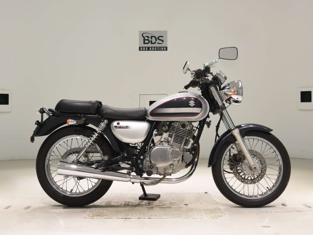 Suzuki ST250E