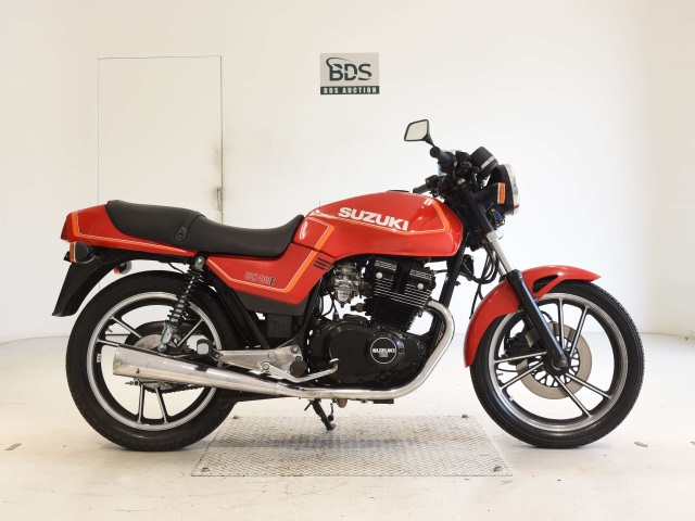 Suzuki GSX400E